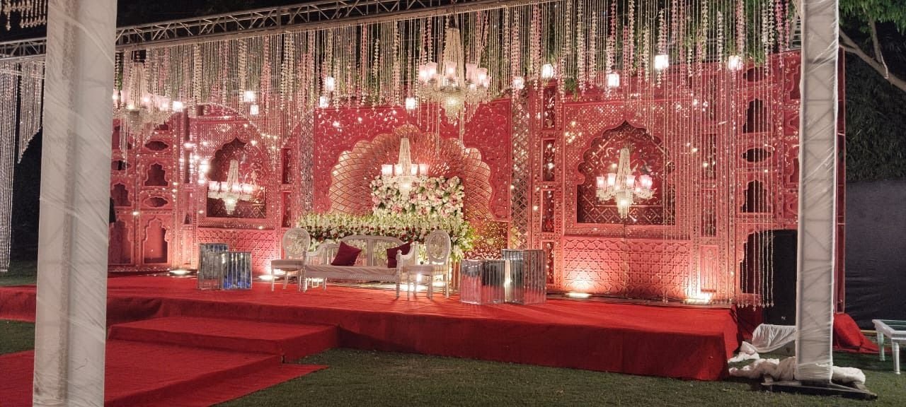 Event décor setup